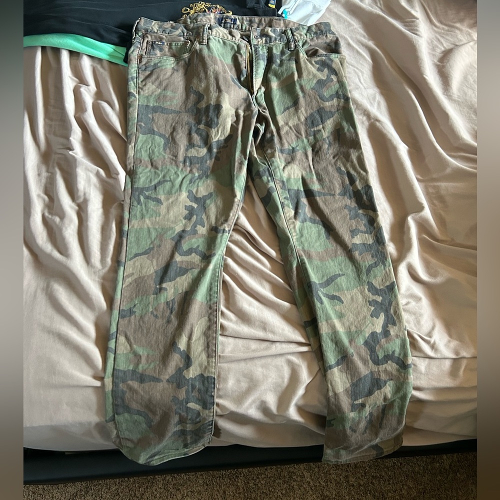 Polo Ralph Lauren Sullivan Slim Camo Pants. 38x32